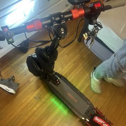 Electric scooter