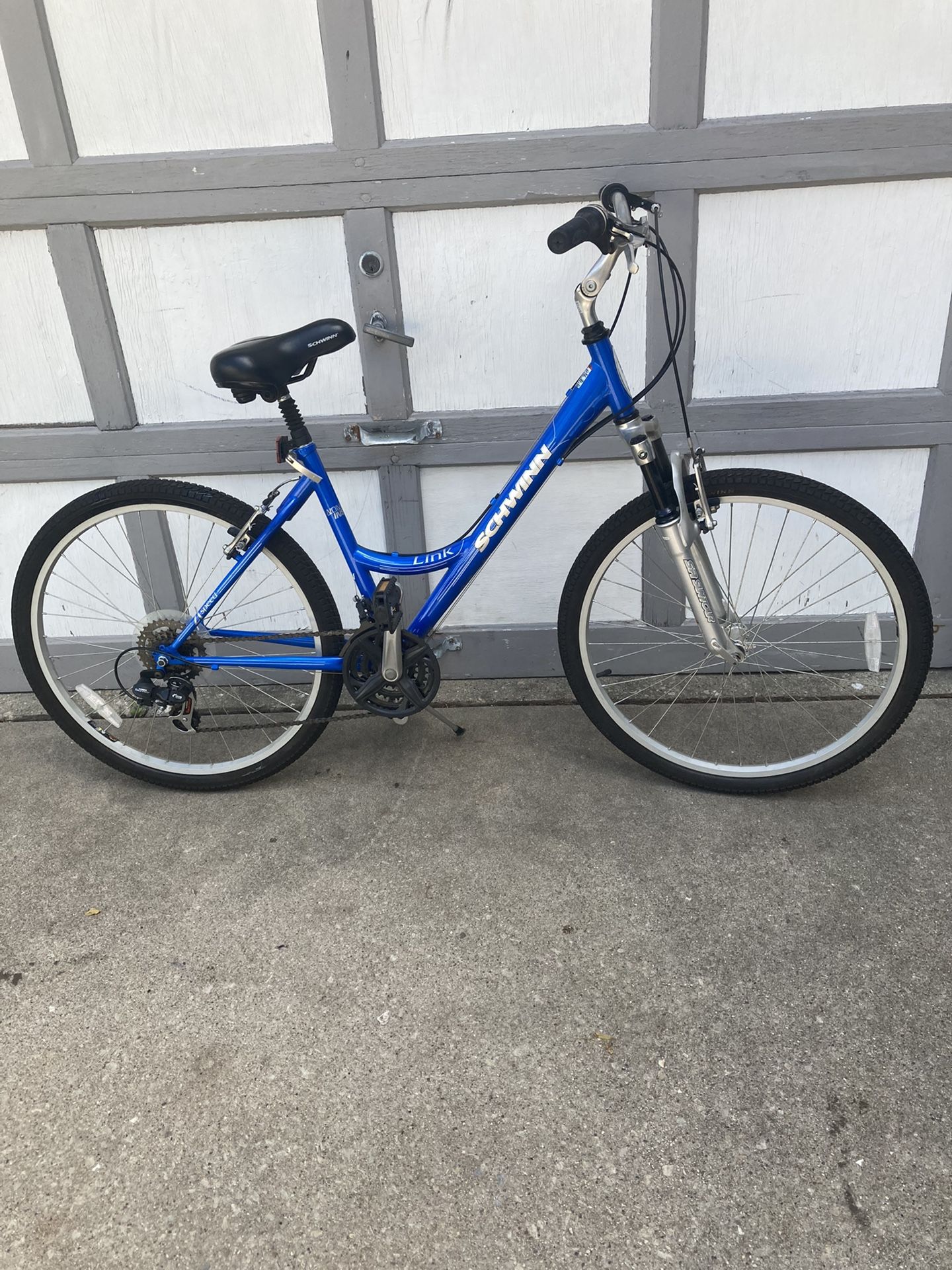 SCHWINN  Link 26” Women Bike 