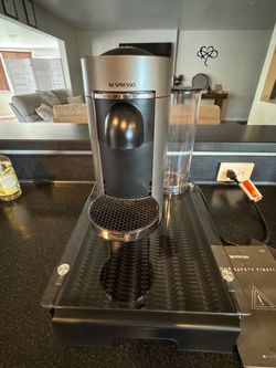 Nespresso Machine With Pod Holder