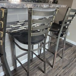  Bar stools (Indoor Or Outdoor Both $50)