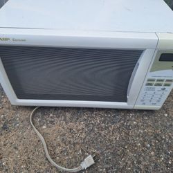 SHARP CAROUSEL MICROWAVE. 