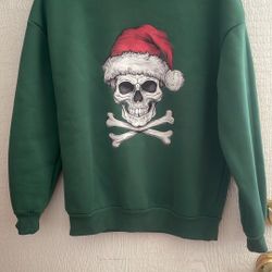 CHRISTMAS SWEATSHIRT SIZE SMALL 