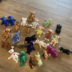 TY Beanie baby’s 26 total very good mint condition 