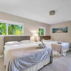 Queen Size Bed Excl Mattress 