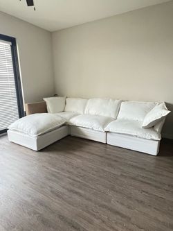 New white cloud sectional