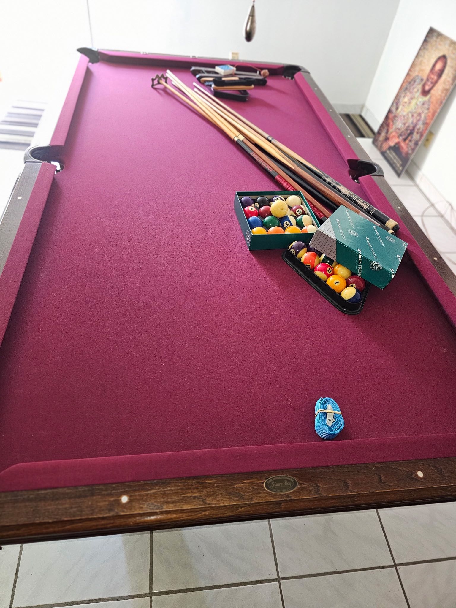 POOL TABLE