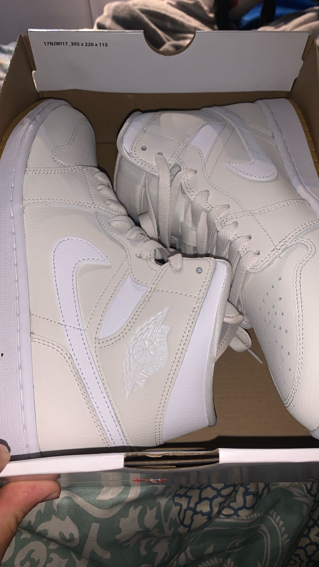 Jordan Air 1 Mid Women's Shoes Phantom/Gum Light Brown/White)