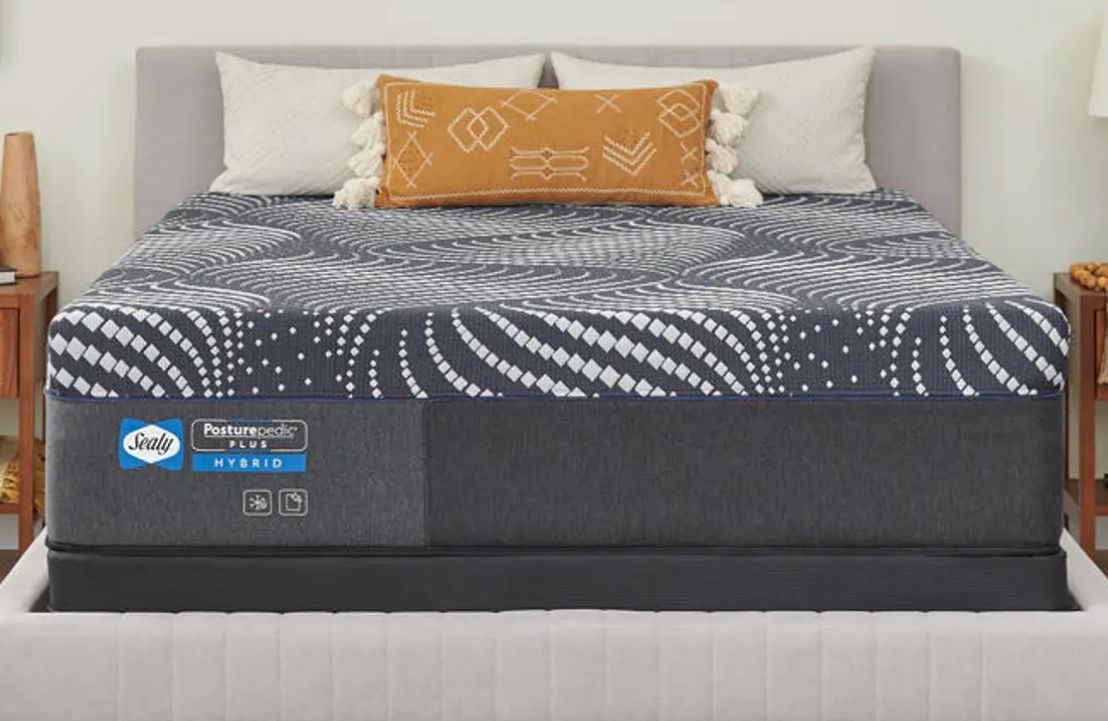 Sealy Posturepedic Plus Hybrid High Point 14” Firm master