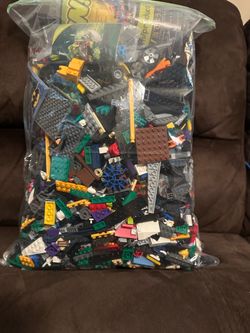 Over 10 pounds of Lego’s