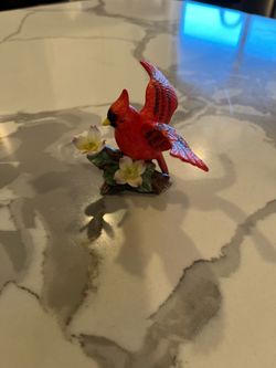 Northern Red Cardinal Figurine