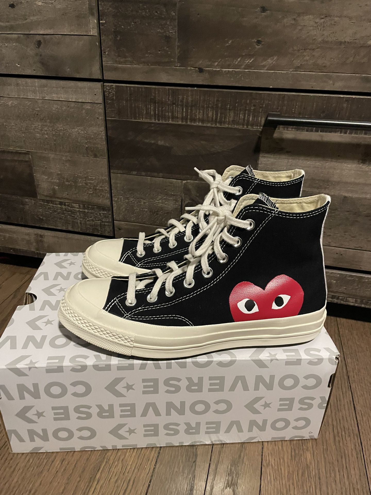 Lade være med Styring Ark Size 8 - Converse Chuck Taylor All Star High x Comme des Garcons Play 2015  for Sale in Merrionett Pk, IL - OfferUp