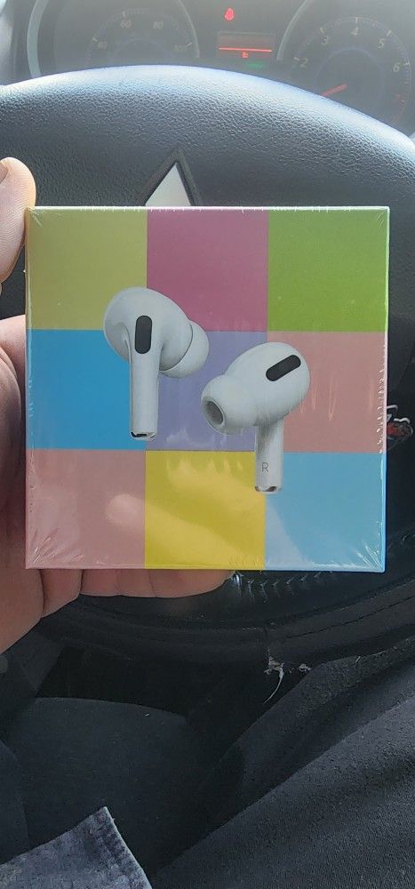 wireless White Earbuds New Sealed