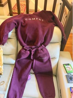 Girls Youth Medium Comfrt Sweatsuit Authentic