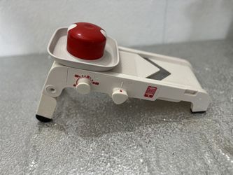 Tupperware Multi-Slicer