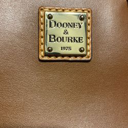 Dooney & Bourke Purse 
