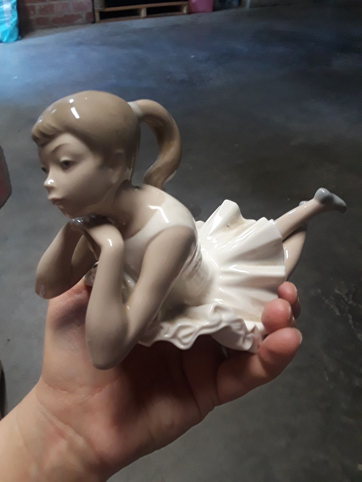 Ballerina figurine... Lladro
