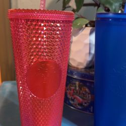 starbucks cups
