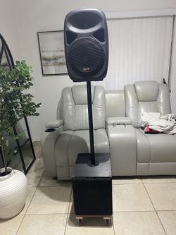 Lyx (Powered Speaker) + Klipsch (Powered Subwoofer)