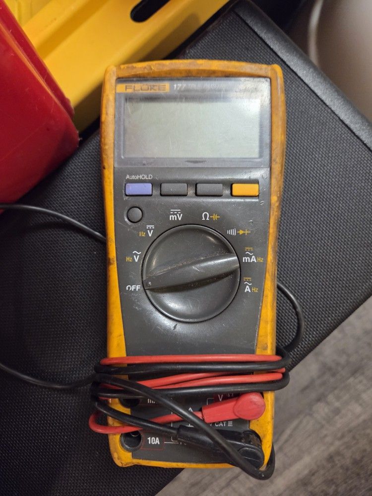 Fluke Meter