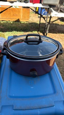 Red oval slow cooker