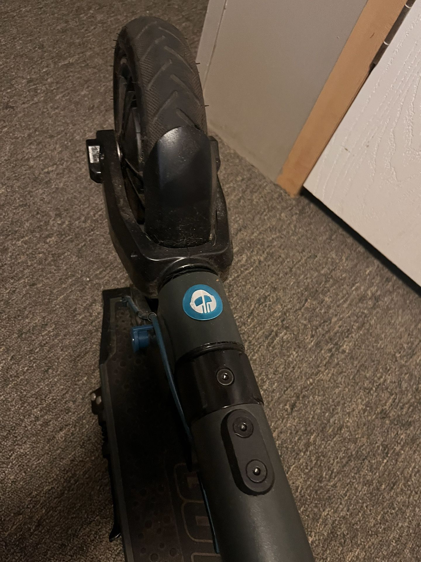 GOTRAX ELECTRIC SCOOTER