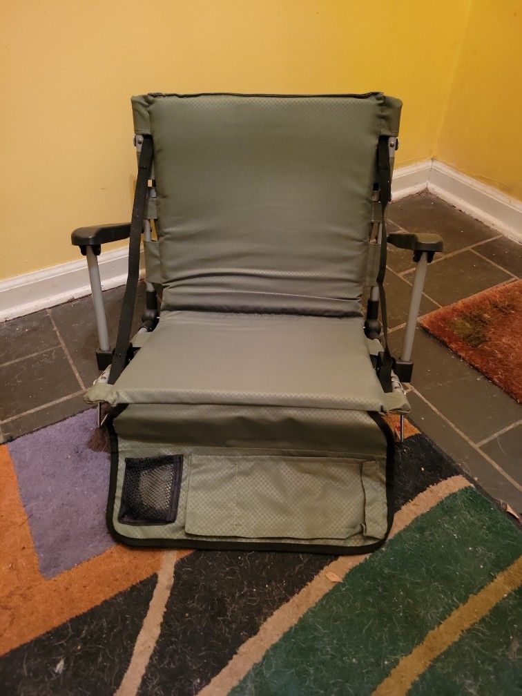 Portable  stadium  folding chair