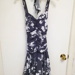 DRESS - BLACK AND WHITE LINED HALTER DRESS