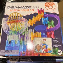 Q-BA-MAZE 2.0 Action Stunt Set