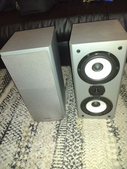 Onkyo speakers