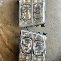 2010 Chevy Silverado 1500 Headlights