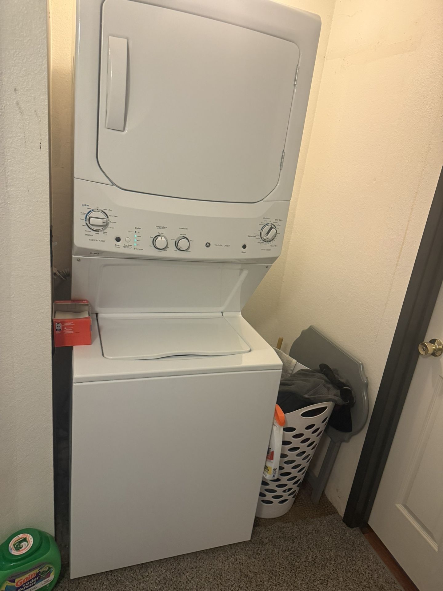 Stackable Washer & Dryer