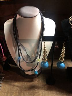 Necklace set