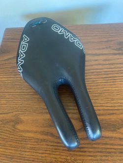 ISM Adamo Full Gel Road Saddle CRO-MO