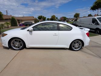 2005 Scion tC