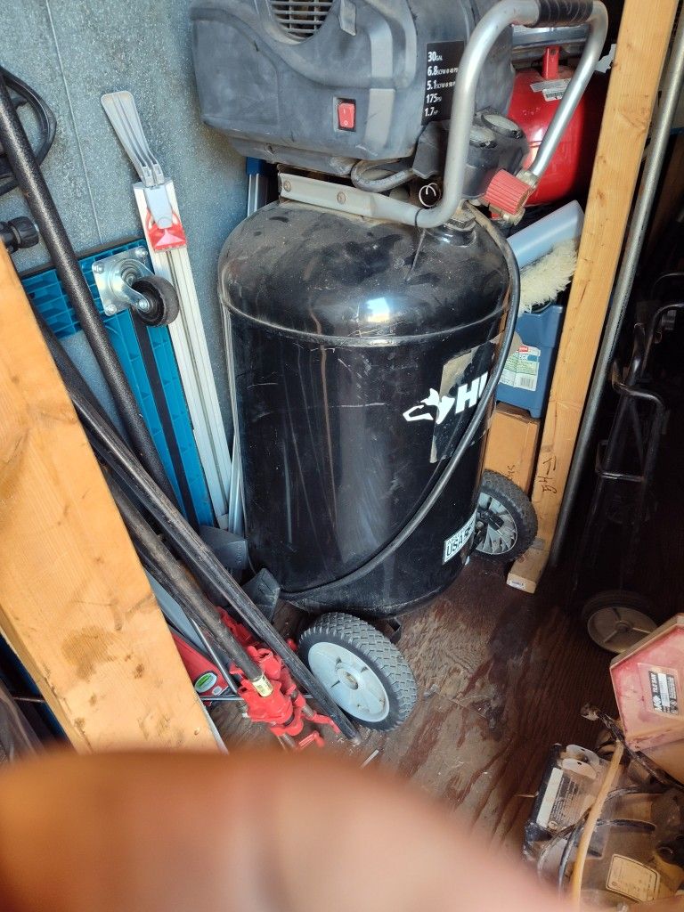 Air Compressor 30 Gallon