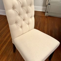 Set Of 4 - Ivory Tufted Dining Chairs, Crown-Shaped Back, Black Wood Legs