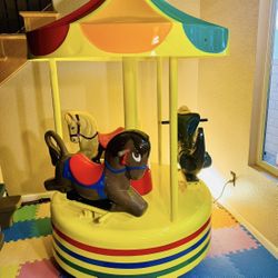 Kids Carousel 3 Rider, Commercial Quality. Totally Refurbished, Looks Like New