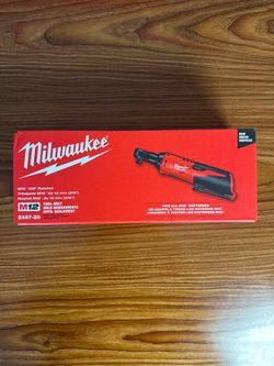 Milwaukee M12 cordless ratchet