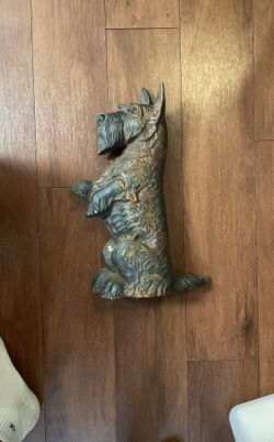 Iron Lawn Dog