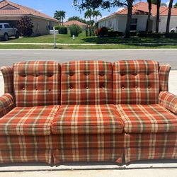 Retro Vintage Ethan Allen 'Traditional Classics' Plaid / Flannel Sofa Couch 🛋️