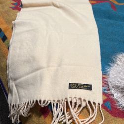 wool and cashmere scarf