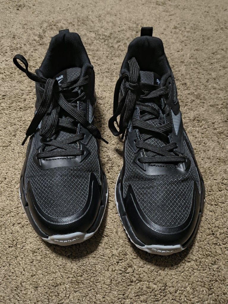 Reebok Zig Elusion Men Black Shoe Size 10 Excellent Condition