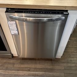 Frigidaire Dishwasher 