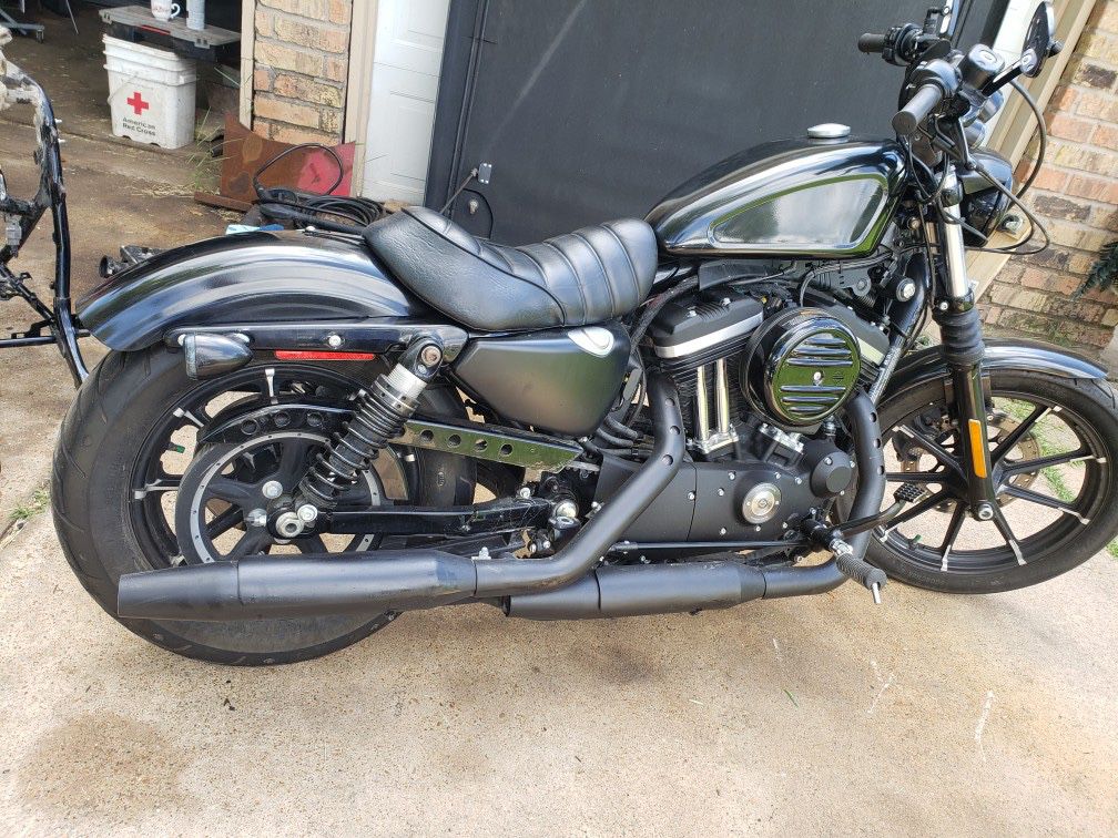 2019 Harley-Davidson 883 Iron