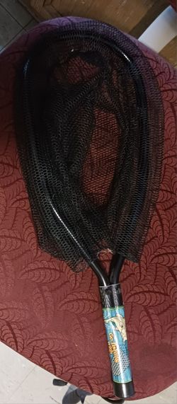 GO FISHING WITH 2905/A LIVE WELL/ TROUT NET