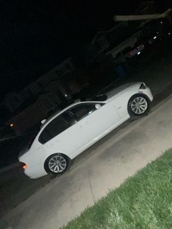 2011 BMW 3-Series Sedan