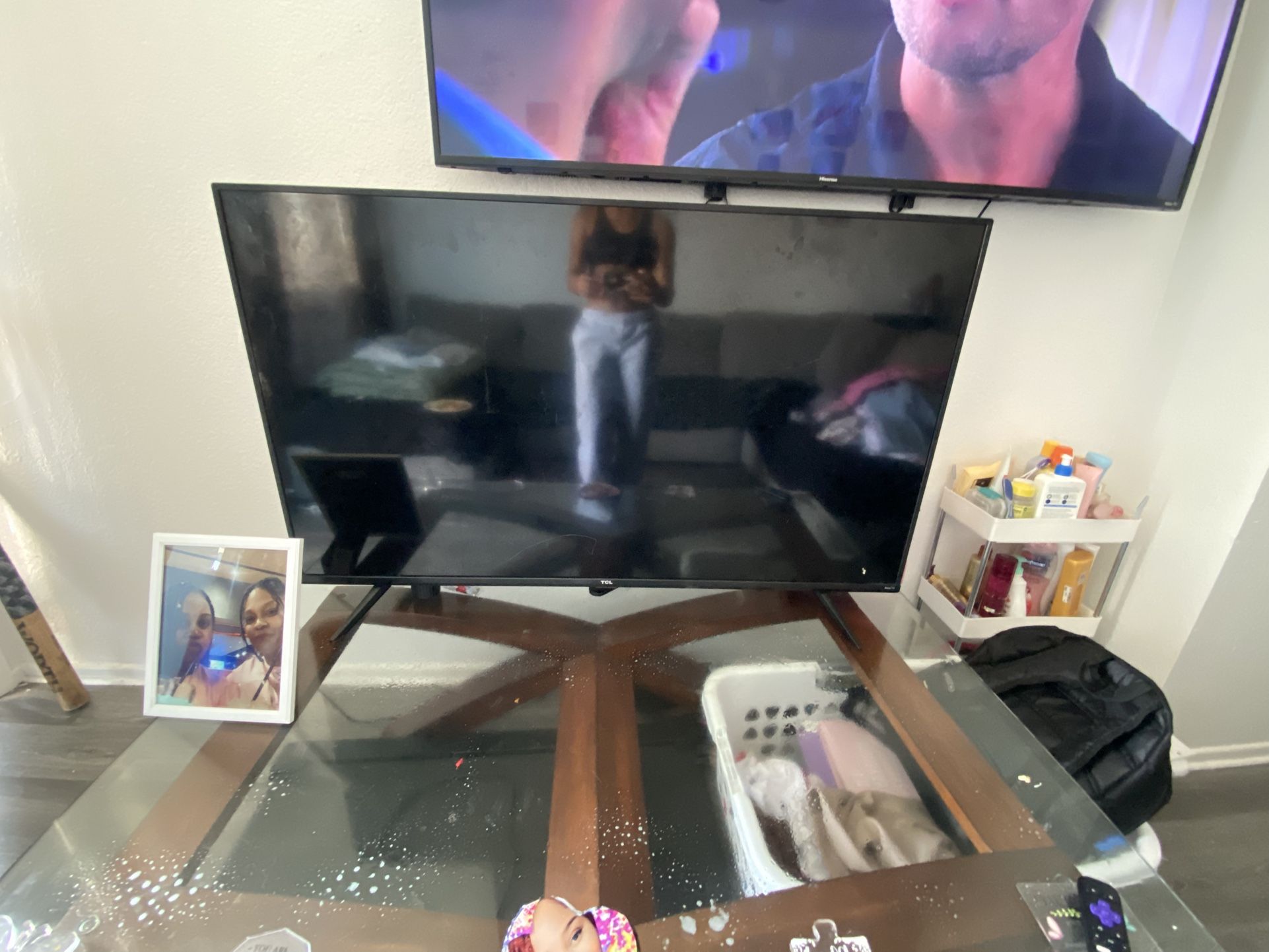 65” TCL Roku Tv