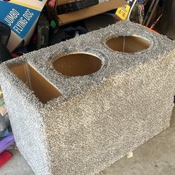 12in audio pipe in a custom box 
