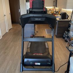 Sole Fitness F63 Treadmill - Good Condition