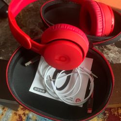 Beats Solo Pro